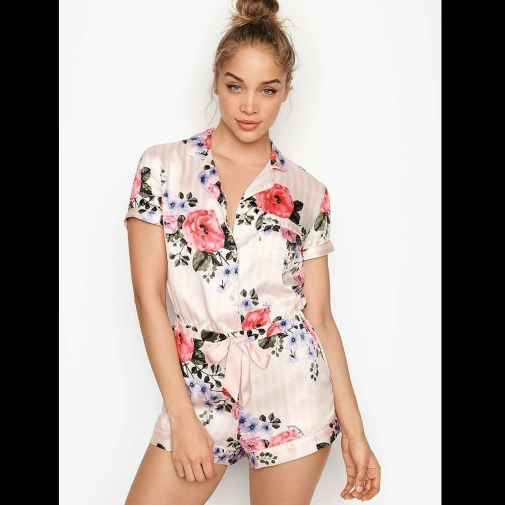 Victoria’s Secret Floral Romper💞
